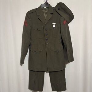 Military U.S. Marine Corps Vtg. Uniform Hat, Jacket coat size 38R Pants sz 33S